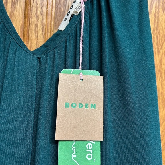 Boden Green NWT Dress with V-Neck, waist tie, and pockets - Picture 2 of 4
